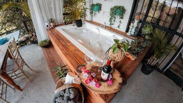 Smart TV de 42 pulgadas con canales digitales y Netflix