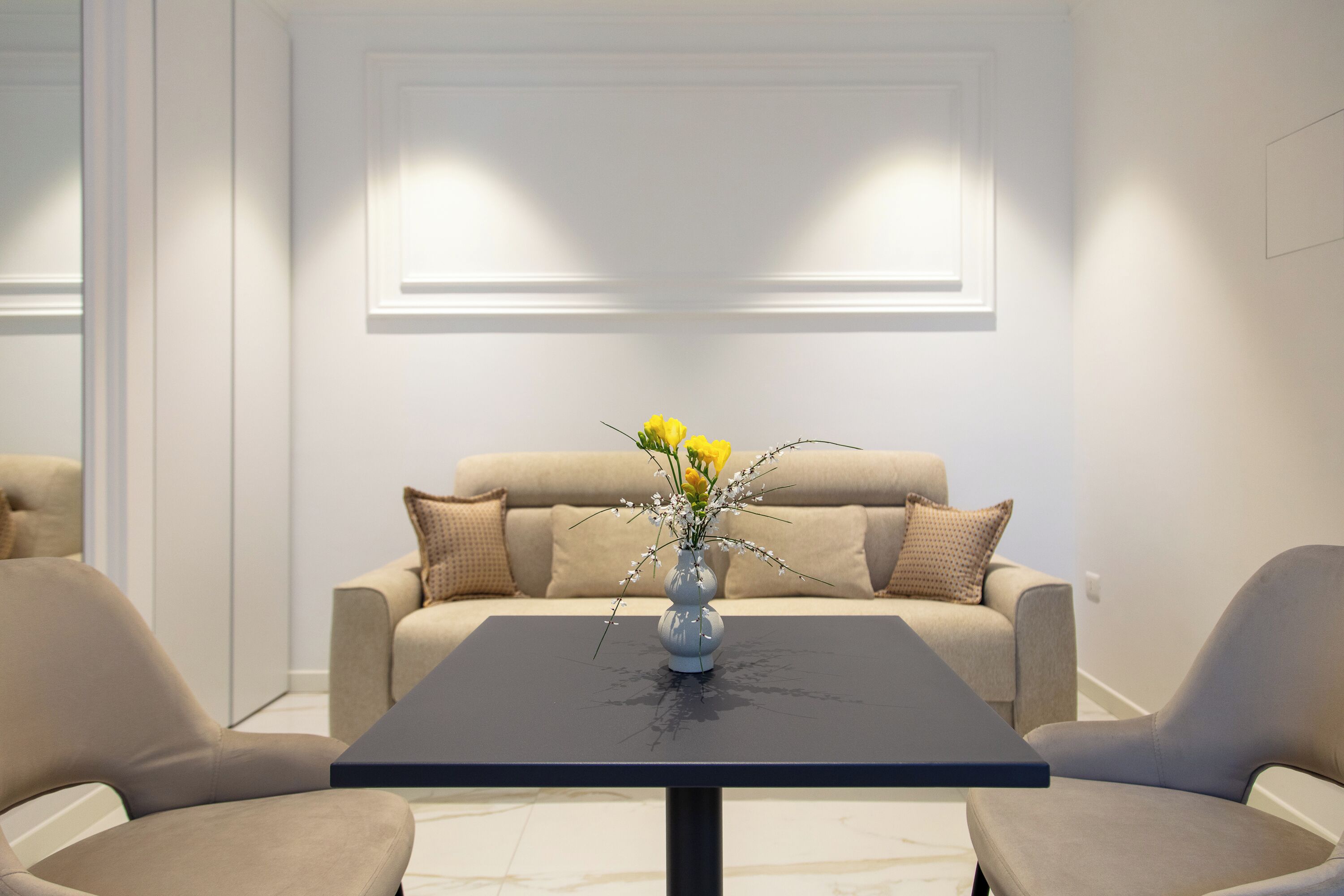 Luxe appartement, uitzicht op tuin | Interieur