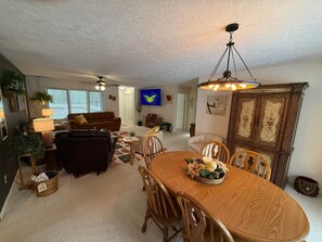 Fireplace - The Hive, a spacious secluded, pet-friendly retreat! (Barnes)