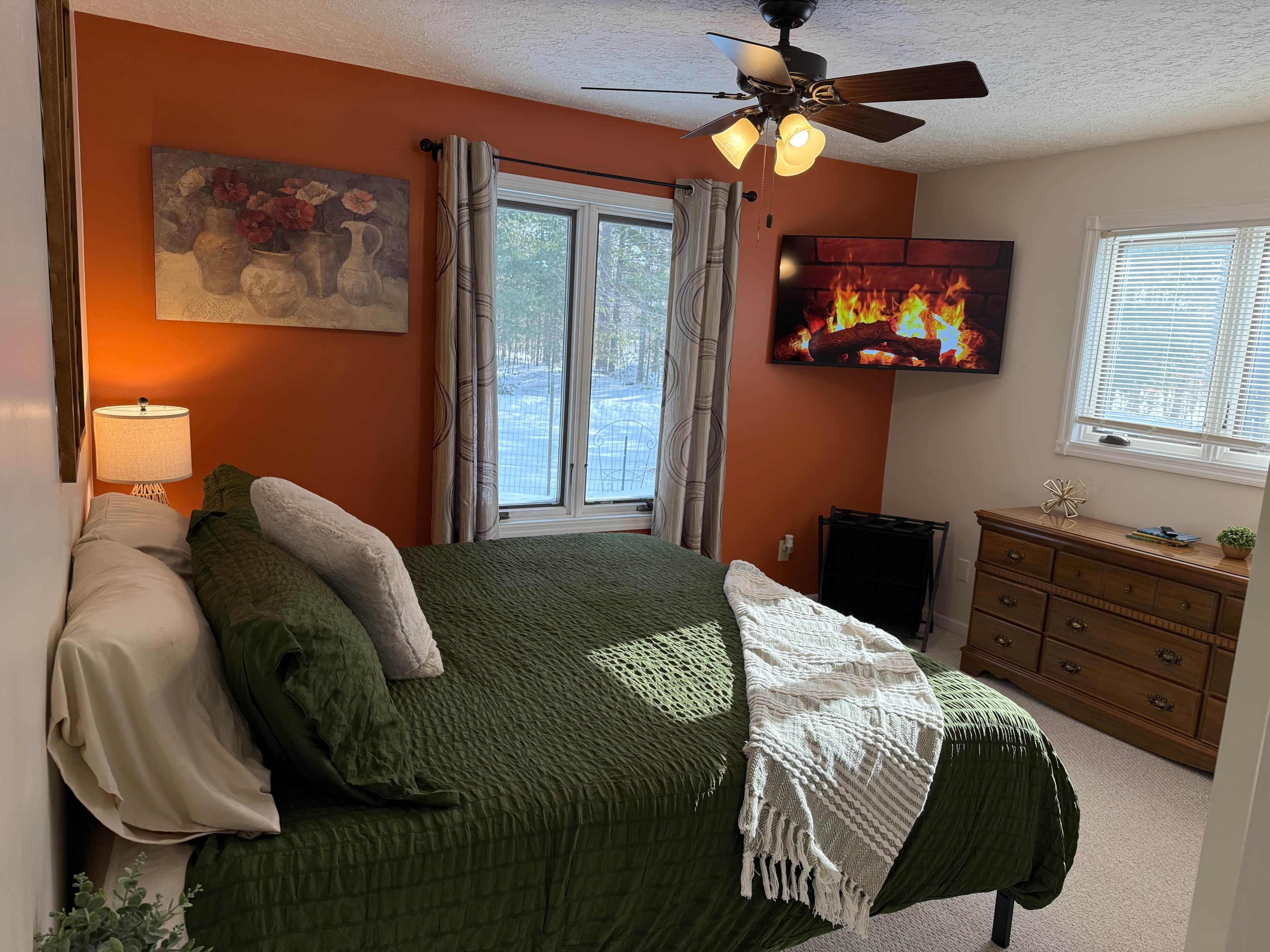 WiFi, bed sheets, wheelchair access