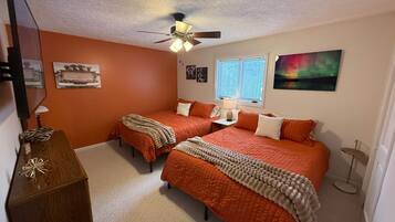 2 bedrooms, WiFi, bed sheets, wheelchair access