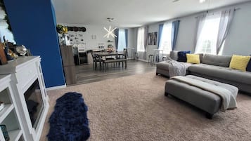 TV connectée, cheminée