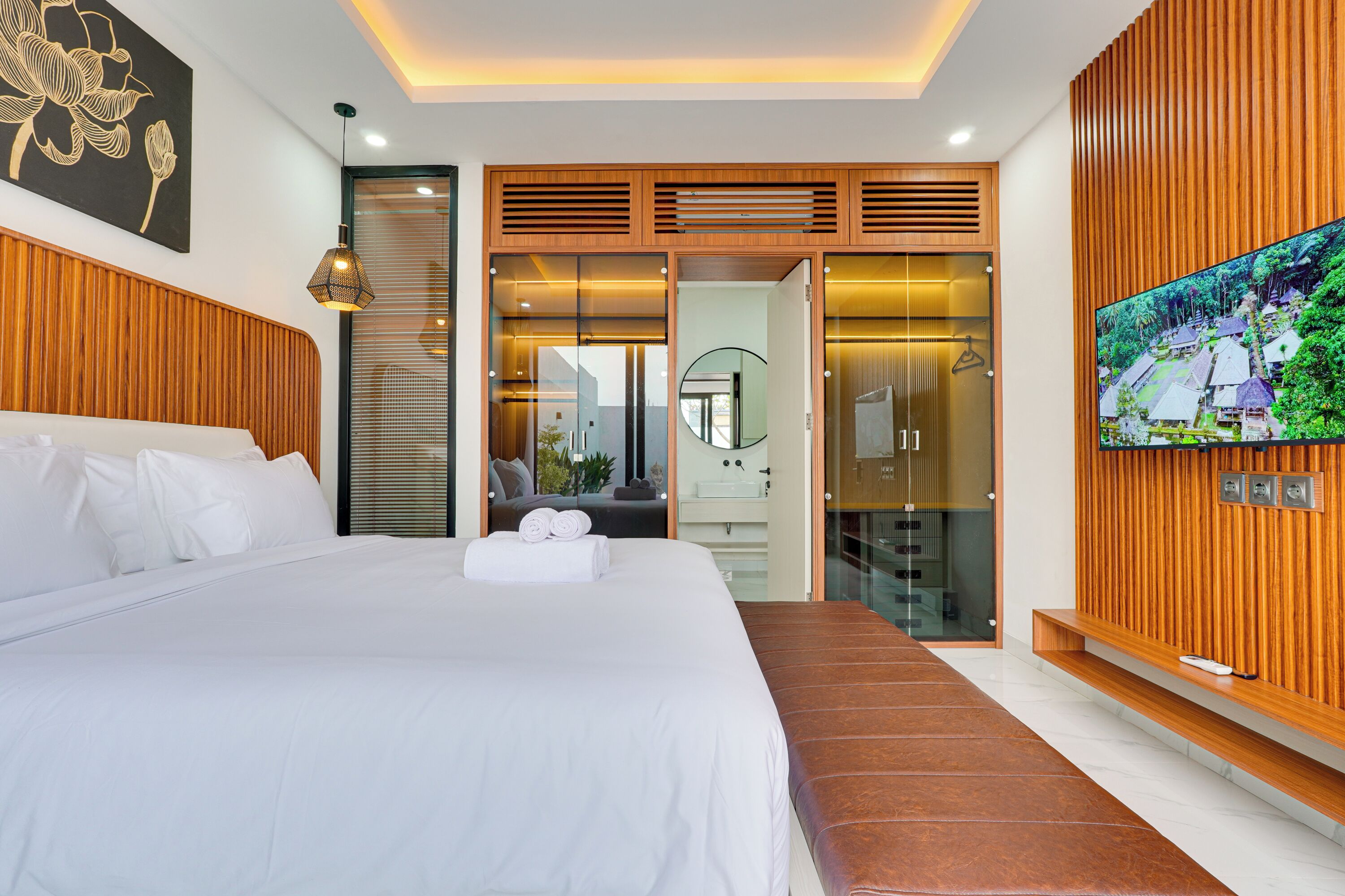 Villa, balcón, vistas a la piscina | Caja fuerte, wifi gratis, ropa de cama