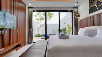 Vila, balkon, pemandangan kolam renang | Brankas, Wi-Fi gratis, dan seprai linen