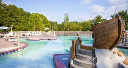 Mountain Vacations for Everyone - Pocono Mountain Villas by Exploria Resorts 2H