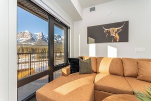 TV, fireplace - Ascent Escape | Pool, Hot Tub, Fitness | Parking (Canmore)