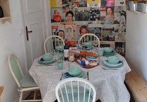 Dining - Pet Friendly & Accessible 3-Bed Gite, Sleeps 6 (Sourdeval)