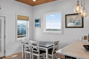 Dining - The Anchor House | Boardwalk | Private Pool (Port Aransas)