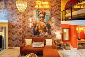 Interior - Casa DT Vancouver - Mexican Theme (Vancouver)