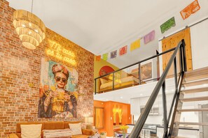 Interior - Casa DT Vancouver - Mexican Theme (Vancouver)