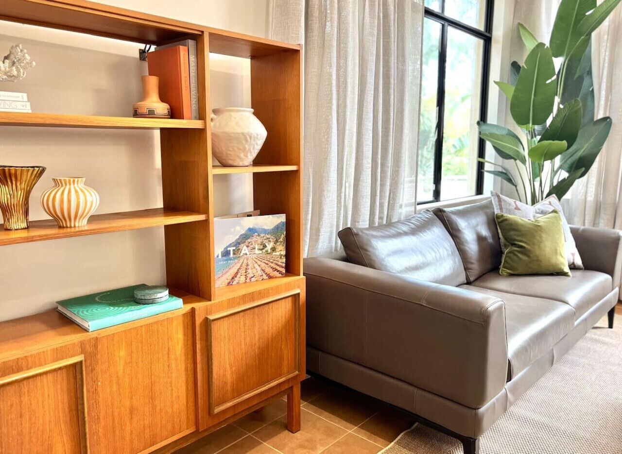 Televisión, chimenea y tenis de mesa 