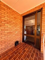 Economy Double Room, Housekeeping | Shared kitchen facilities | Mini-fridge