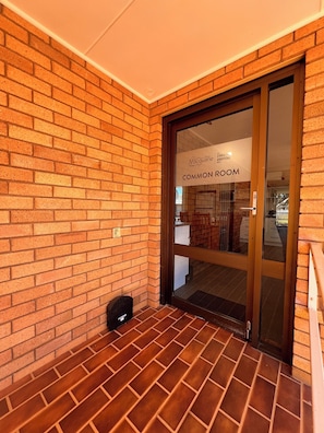 Economy-Doppelzimmer, Zimmerreinigung | Gemeinsame Küchenausstattung | Mini-Kühlschrank