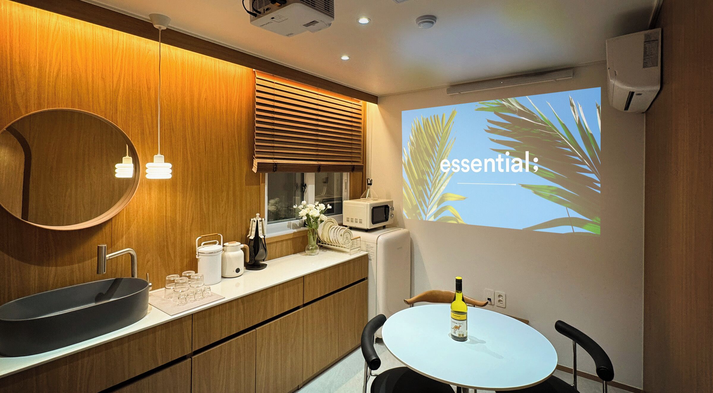 Habitación familiar doble, no fumadores | Restauración