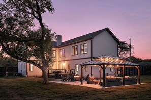 Exterior - Pickleball-Glam Room-Karaoke Club-Hot Tub-3+ Acres (Nashville)