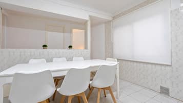 Dineren