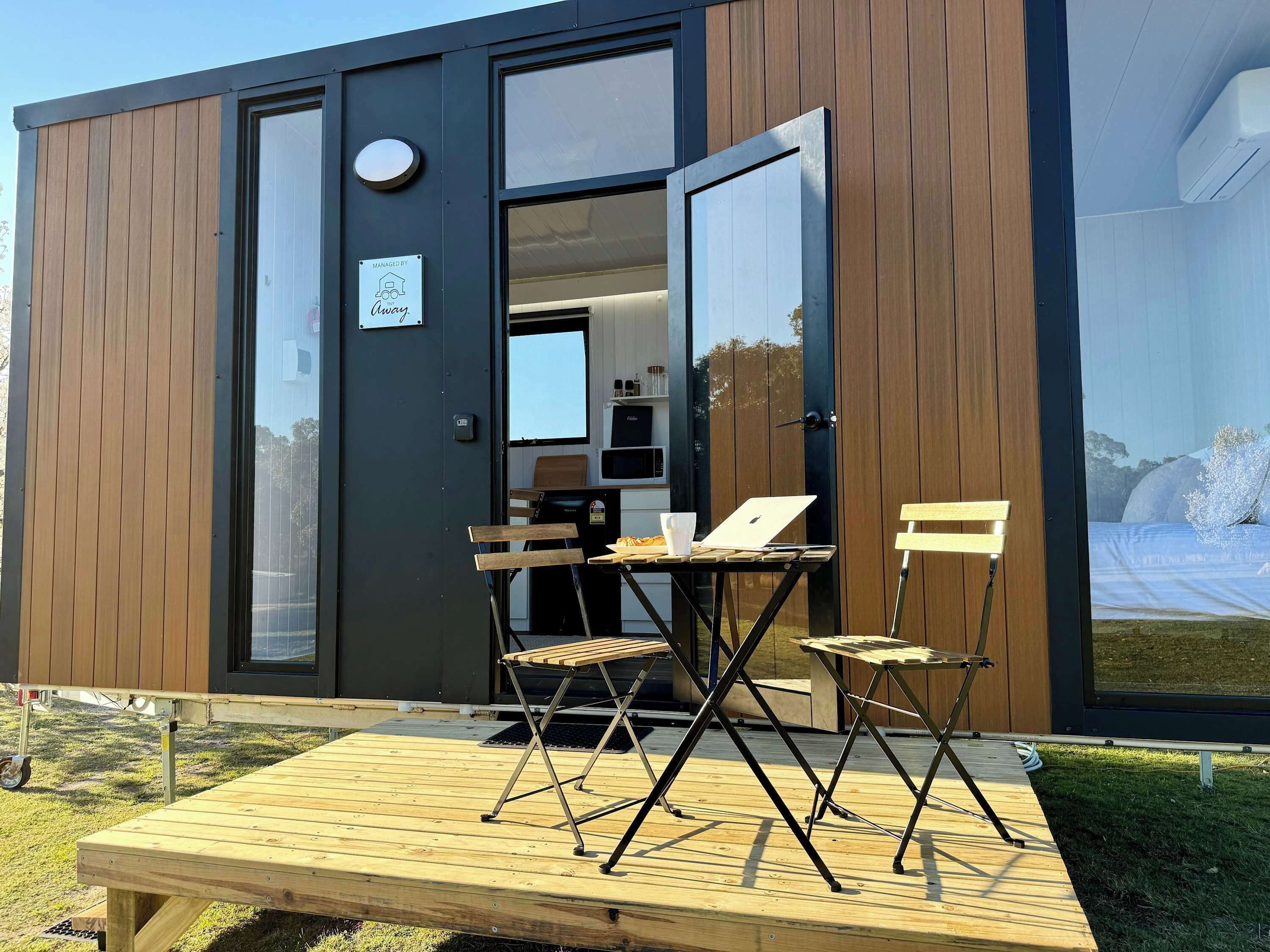 Tiny Home on Granite belt by Tiny Away | Terrace/patio