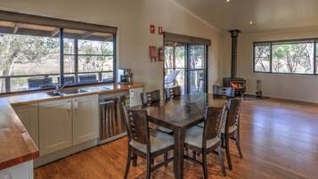 2 Bedroom Waterfront Lodge by Tiny Away | Property amenity