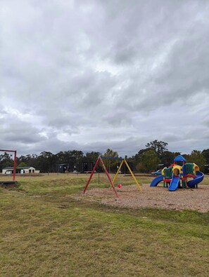 Non-Ensuite Wood Cabin (Bunk and Queen Beds) by Tiny Away | Room amenity - Tiny Away Escape at Granite Belt (Stanthorpe)