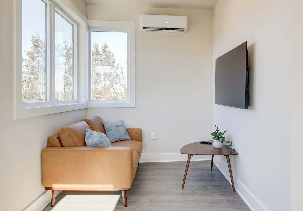 Smart TV, offices