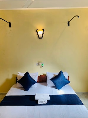 Työpöytä, ilmainen Wi-Fi