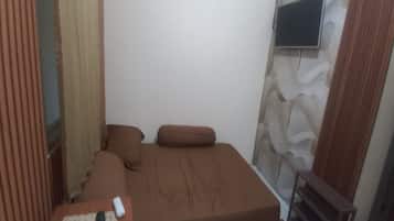 Quarto casal luxo | Wi-Fi de cortesia, roupa de cama