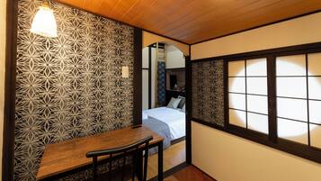 2 bedrooms, desk, iron/ironing board, free WiFi