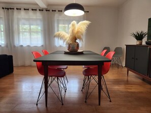 Dining - Cozy Island Apartment - Peaceful Stay (Lagoa)
