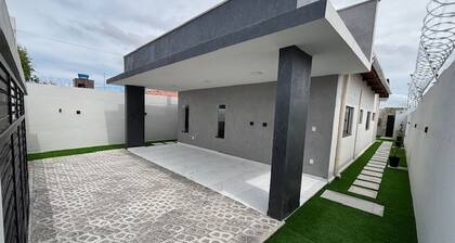 Suite with gourmet area and Private Green Space