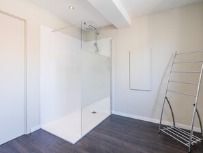 Shower - Bright apartment in the city center (Blankenberge)