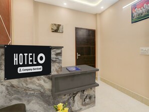 House | Reception - Hotel O Deva Road Lucknow Awadh Regency (Lucknow)