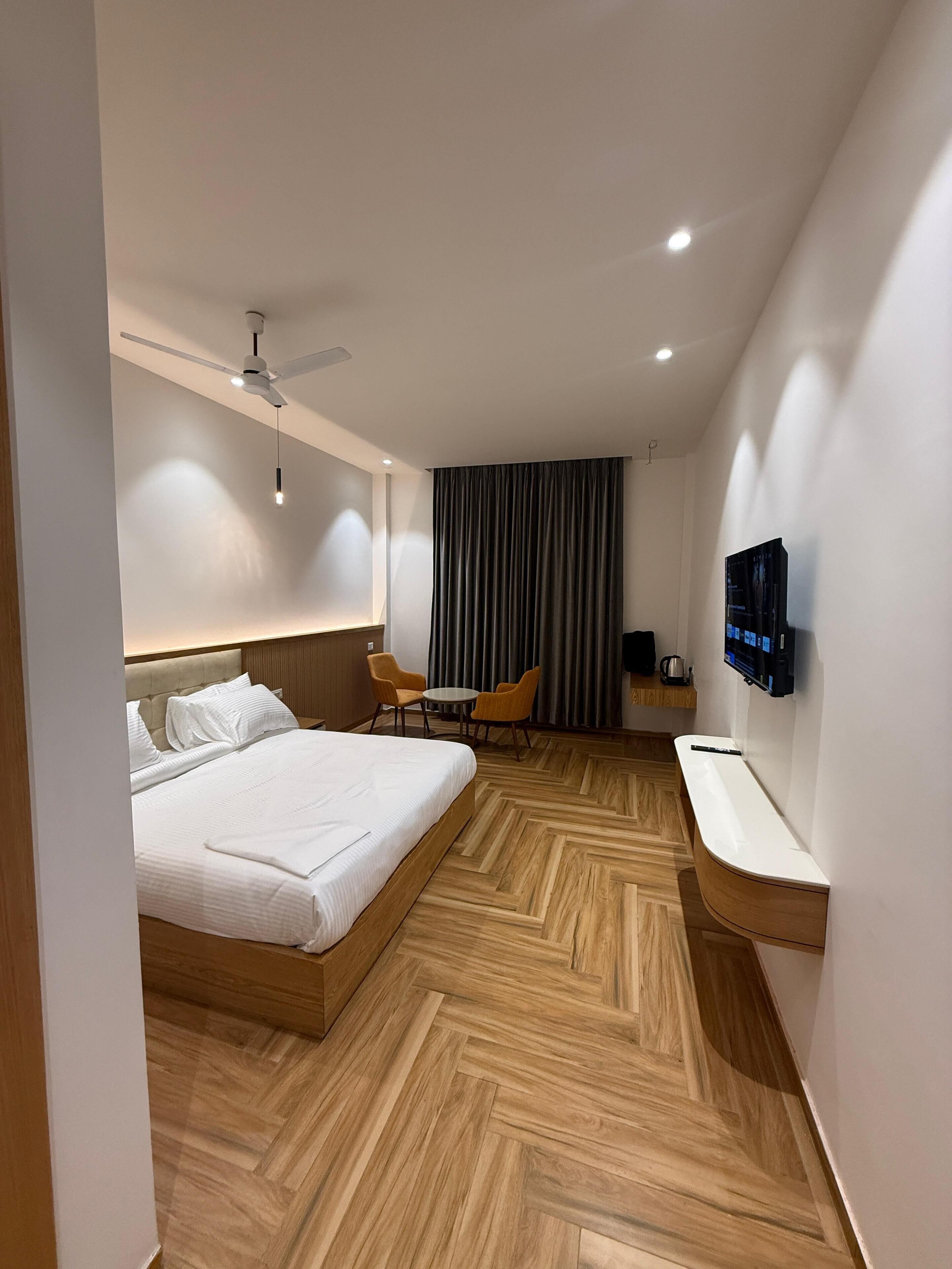 Habitación superior | Escritorio, espacio para trabajar con laptop y wifi gratis 