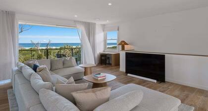 The Dune House- Absolute Beachfront Escape