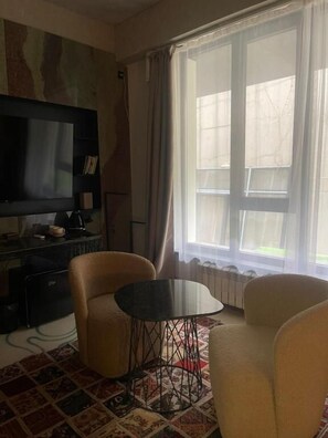 Phòng đôi Economy | Khu phòng khách