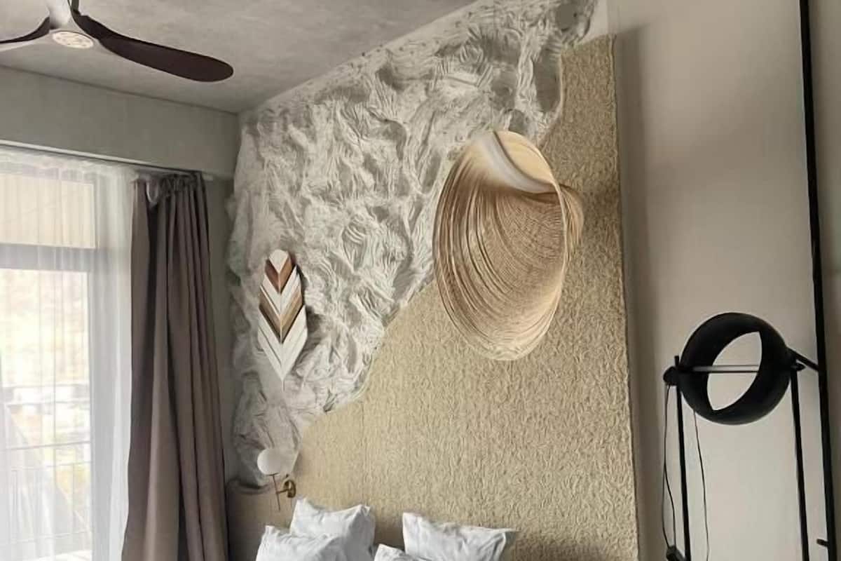 Junior Suite, Balcony | Blackout curtains, soundproofing, iron/ironing board, free WiFi