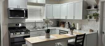 The Happy Place Gateway