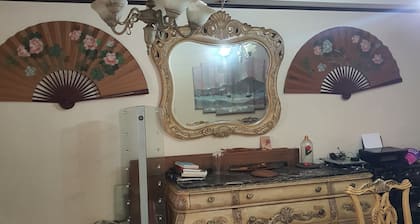 Room-rooms For Rent, Roommates, Or As B&
