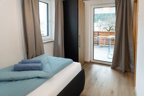 8 habitaciones, wifi y ropa de cama 