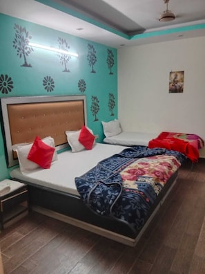 Dreibettzimmer