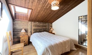 Bed sheets - Apartment in Bellecombe Near Ski Slopes (Notre-Dame-de-Bellecombe)