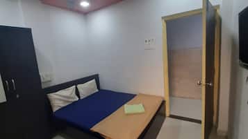 Comfort Double Room | Desk, free WiFi