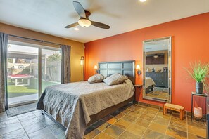 3 bedrooms, iron/ironing board, Internet, bed sheets - Private Outdoor Oasis! Chandler Home, 5 Mi to Dtwn (Chandler)