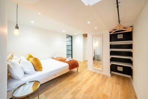 Iron/ironing board, Internet, bed sheets - GuestReady - Celeste’s Heritage House (Lisbon)