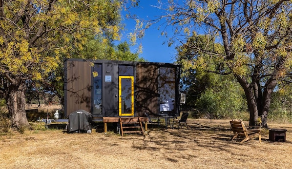 Exterior - Auburn Vale Cottage by Tiny Away (Quirindi)