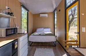 Room - Auburn Vale Cottage by Tiny Away (Quirindi)