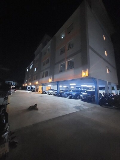 Thana Apartment