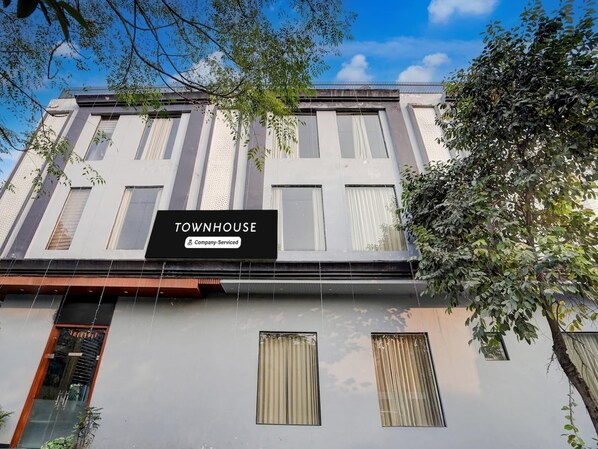 House | Exterior - Super Townhouse Red Cross Amritsar (Amritsar)