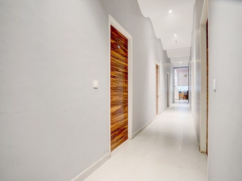 Super Townhouse Red Cross Amritsar