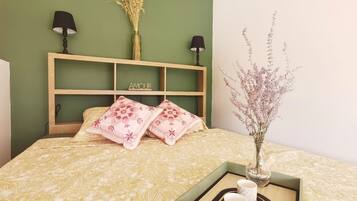 Fer et planche Ă repasser, Wi-Fi, draps fournis