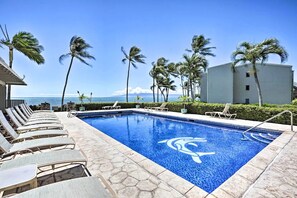 Pool - All New Remodel of A213 - king bed, AC, kayaks, beach gear, pickleball and more! (Kaunakakai)